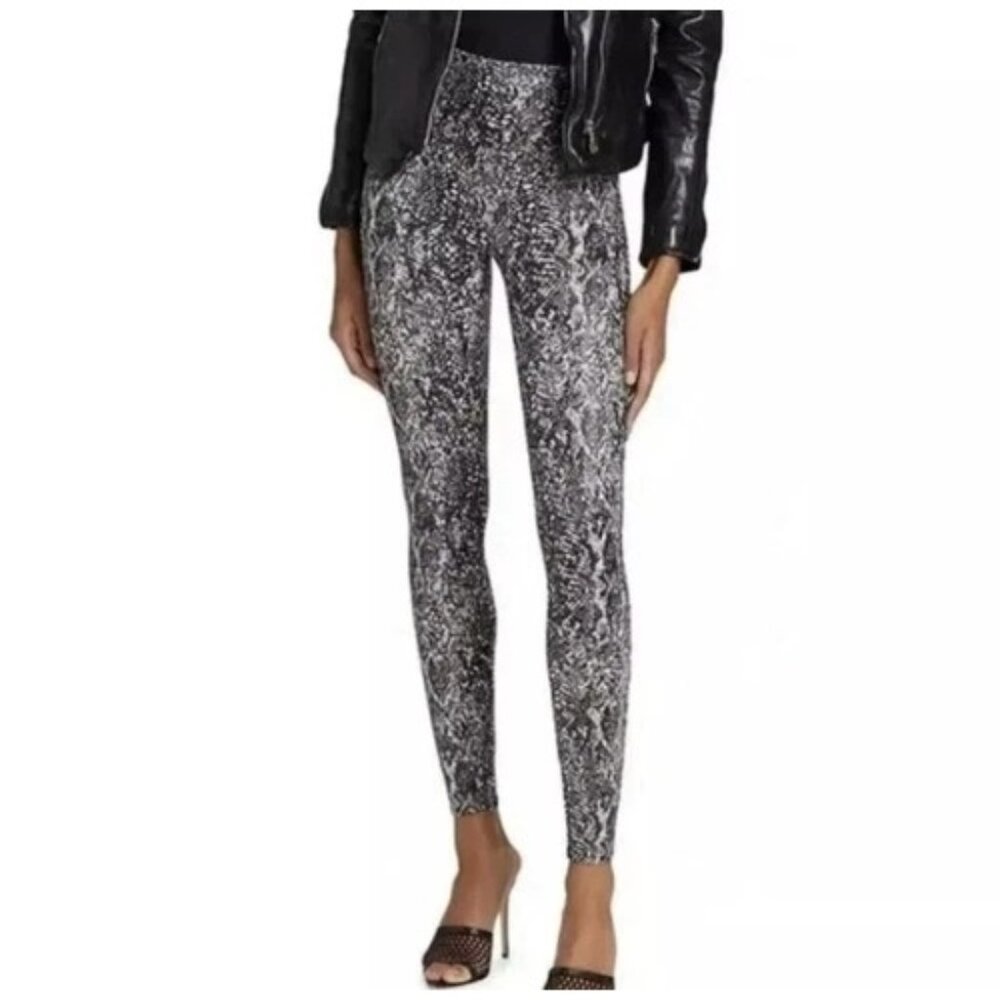 Spanx Faux Leather Snake Shine Leggings, Grey Snake, 20324R, Size Small